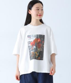 ピグメント　フラワーフォトプリント　Tシャツ(ホワイト-F)