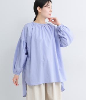 タイプライター　ボリューム袖ブラウス