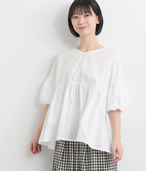 コットンタイプライターヴィンテージワッシャーバルーンスリーブブラウス(オフホワイト-ONESIZE)