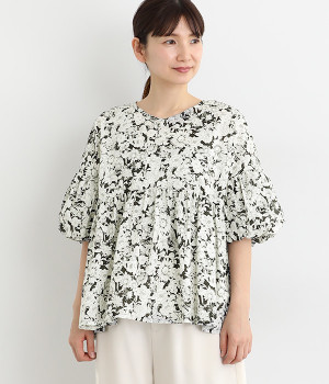 コットンローンバルーンスリーブブラウス(ブラック-ONESIZE)