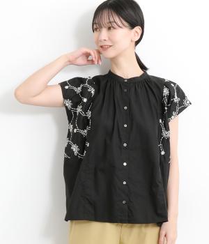 コットンブロード袖刺繍胸ギャザー2wayブラウス(ブラック-ONESIZE)
