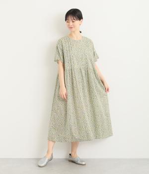 オーガニックコットンローン胸タック切替ワンピース(グリーン-ONESIZE)