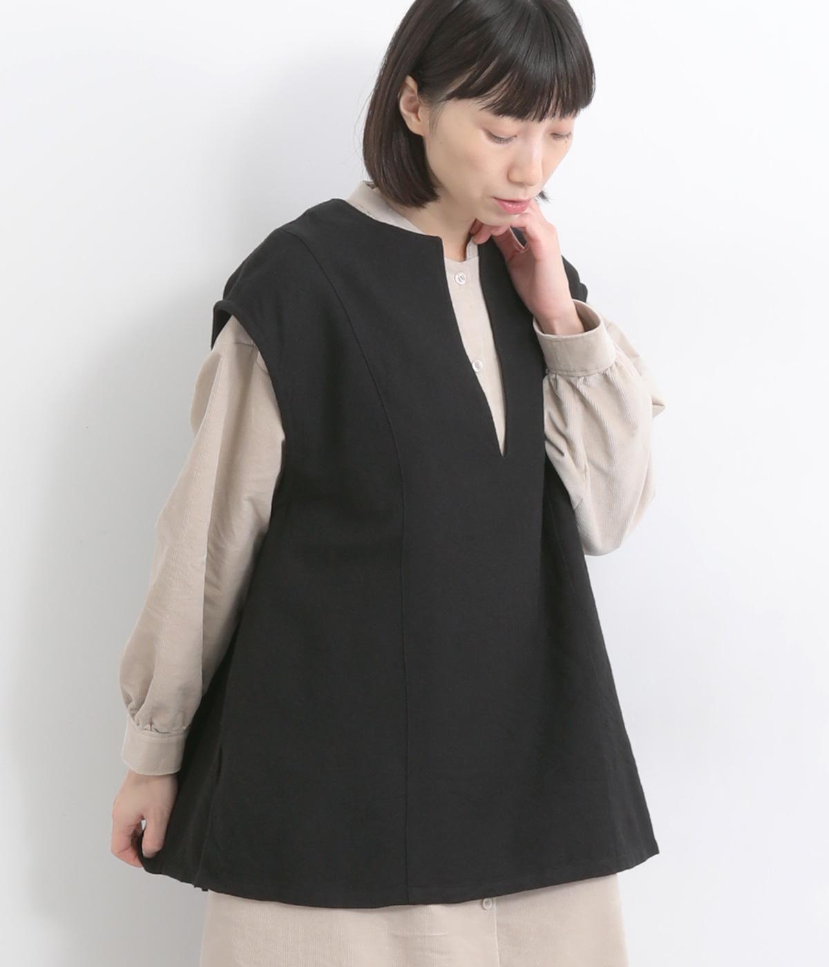 コットンウールツイルワッシャーV開きハーフベスト(ブラック-F)