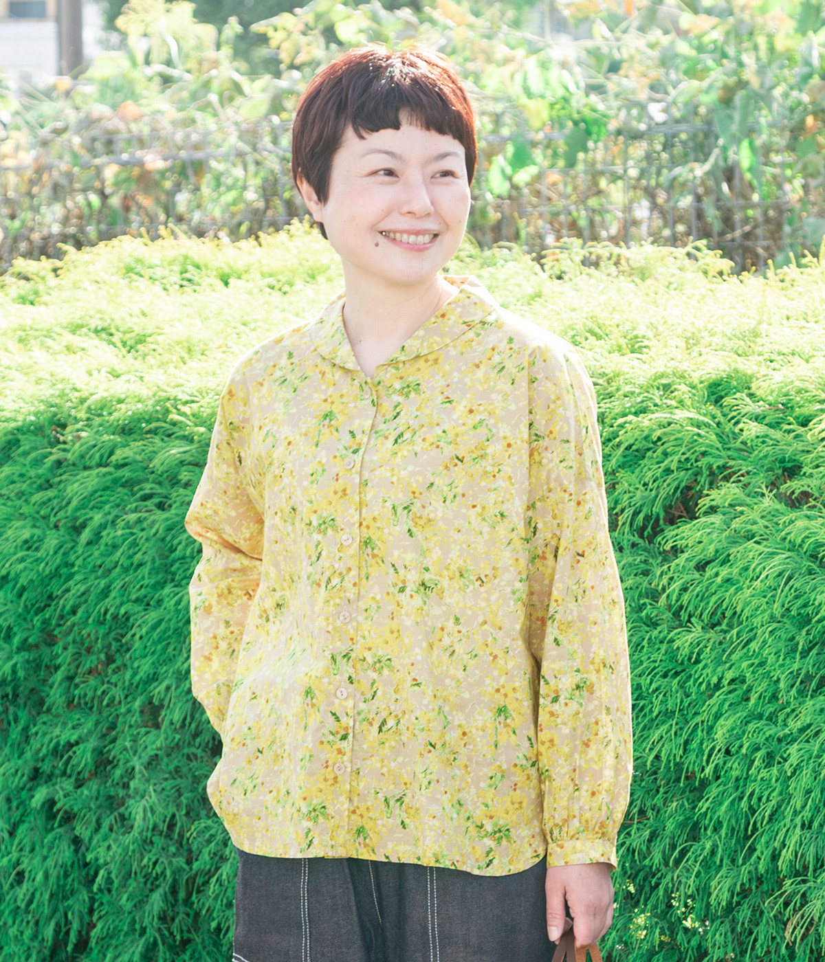 コットンローンミモザプリント　ショールカラーブラウス(ベージュ-ONESIZE)