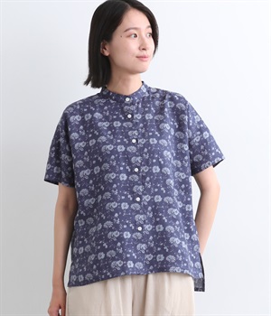 リネンフラワープリント スタンドカラーブラウス(ネイビー-ONESIZE)