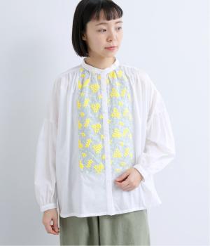 コットンローン　ミモザ刺繍切替ギャザーブラウス