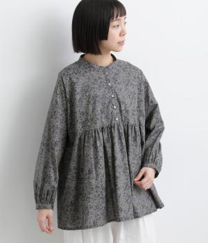 スモーキーカラー小花柄プリント切替ギャザープルオーバー(グレー-F)