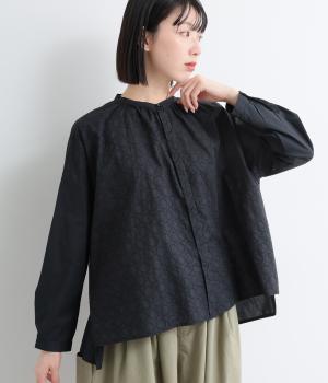 コットン細番手刺繍はおりブラウス(ブラック-F)
