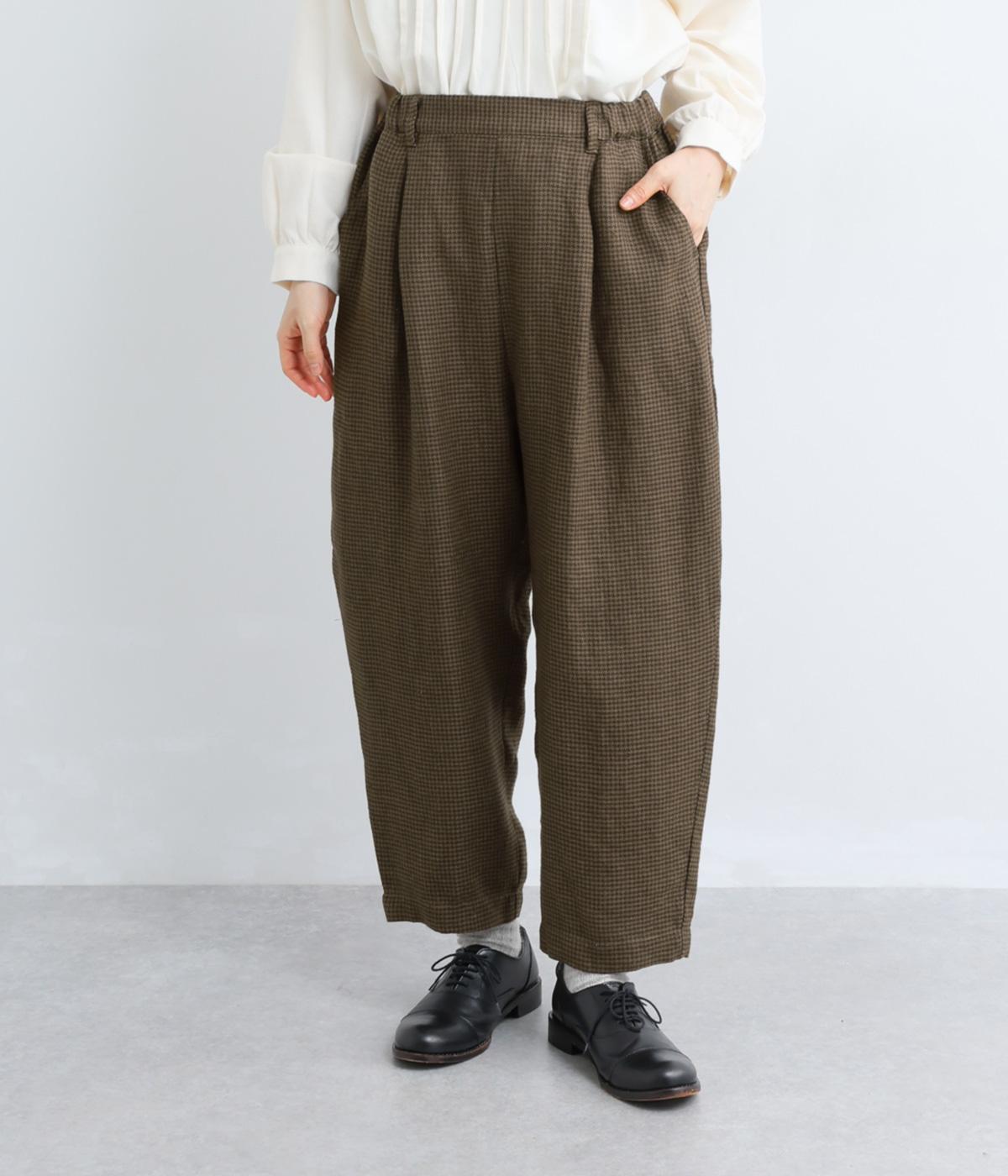 リネン太番手タックテーパードパンツ(チドリ-F)