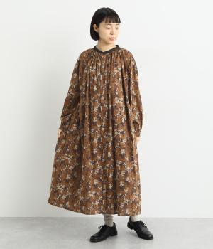 コットン細番手プリント襟配色ワンピース(ブラウン-F)