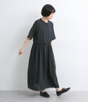 コットンリネンスカラップ刺繍ハオリワンピース(ブラック-F)