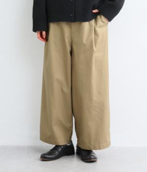 コットンギャバジンワイドストレートパンツ（ベージュ・F）