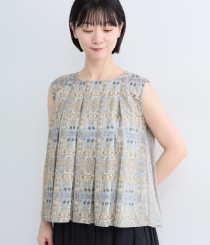 【LIBERTY】フロントタックノースリーブプルオーバー