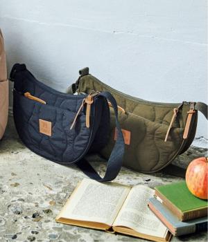 【リンネル掲載】kippisキルティングショルダーバッグ(ダークネイビー-F)