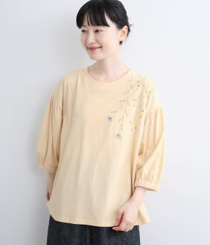肩フラワー刺繍6分袖プルオーバー(キナリ-F)