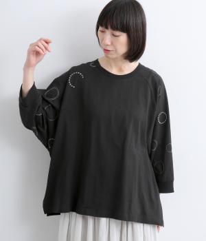 サークル刺繍布帛7分袖プルオーバー(ブラック-F)