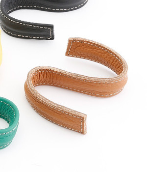 レザー　フリーフック