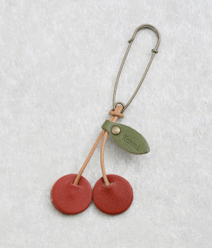 森の果実　ブローチ(サクランボ-ONESIZE)