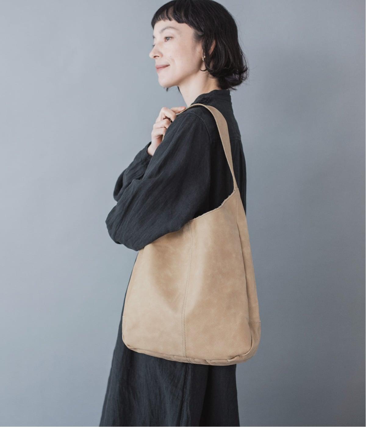 fuwari　ワンショルダーバッグ(グレージュ-F)