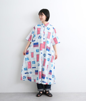 コットンキャンブリックアパートメントワンピース(ホワイト-ONESIZE)