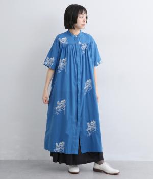 コットンキャンブリックタワーエンブロイダリーワンピース