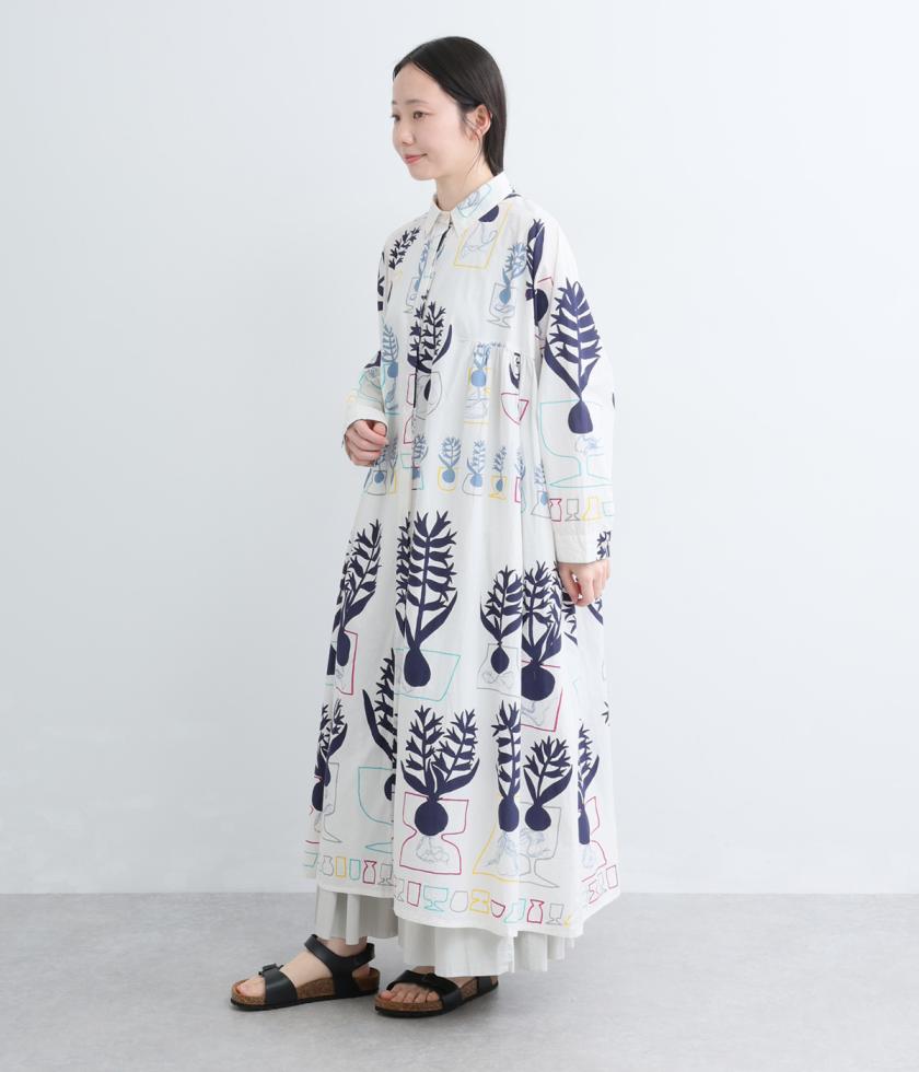 コットンタイプライターヒヤシンスワンピース