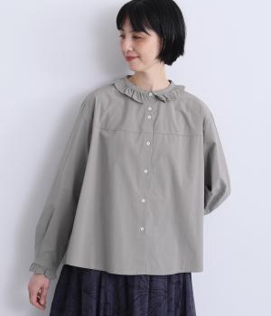 フリルデザインブラウス