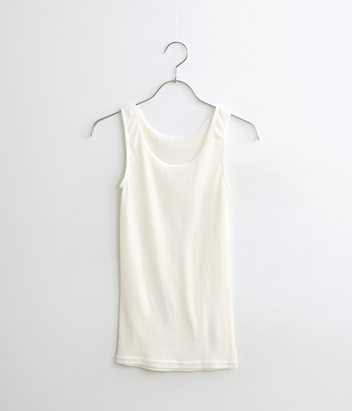 汗悩みを救う、シルク100％リブタンクトップ(パールホワイト-ONESIZE)