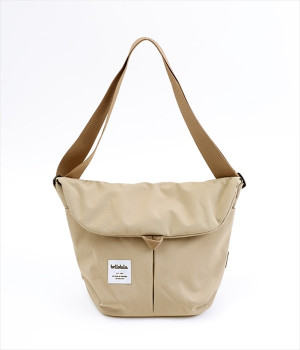 KASEN　撥水加工オールデイショルダーバッグ(フォグカーキ-ONESIZE)