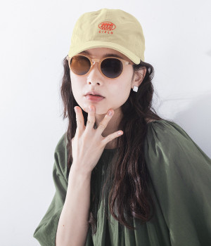 ARROYO　サングラス(NUDE/ROYAL CARAMEL-ONESIZE)