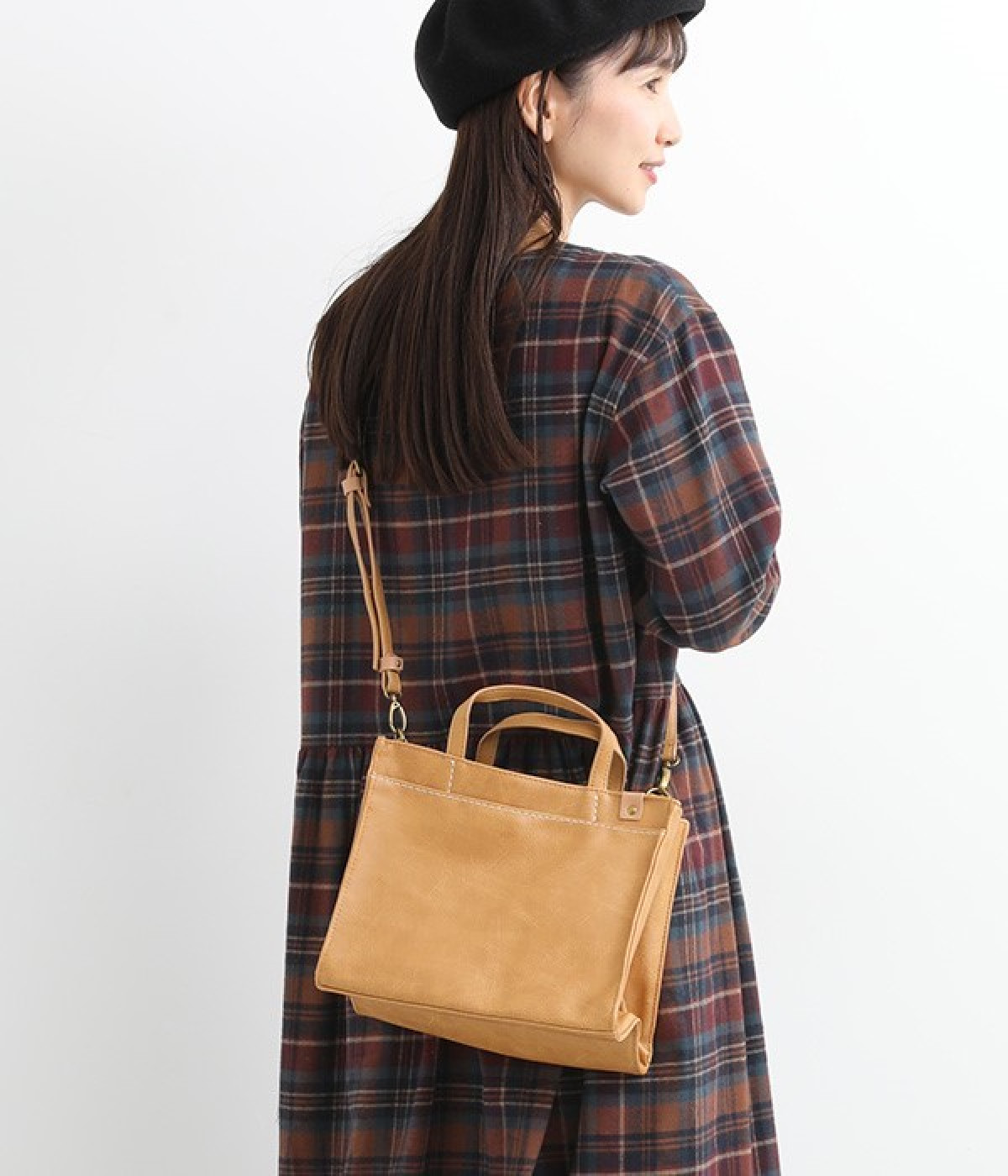 合皮　２WAYスクエアトートバッグ(ベージュ-ONESIZE)