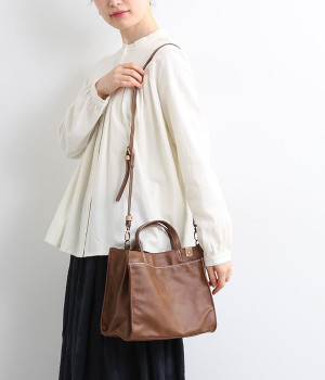 合皮　２WAYスクエアトートバッグ(コゲチャ-ONESIZE)