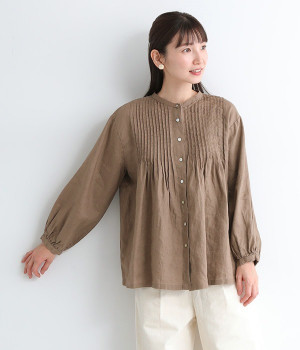 ピンタックボリュームブラウス（ソイルブラウン・ONESIZE）