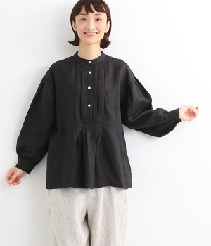 14番手リネン　フロントタックブラウス（ブラック・ONESIZE）