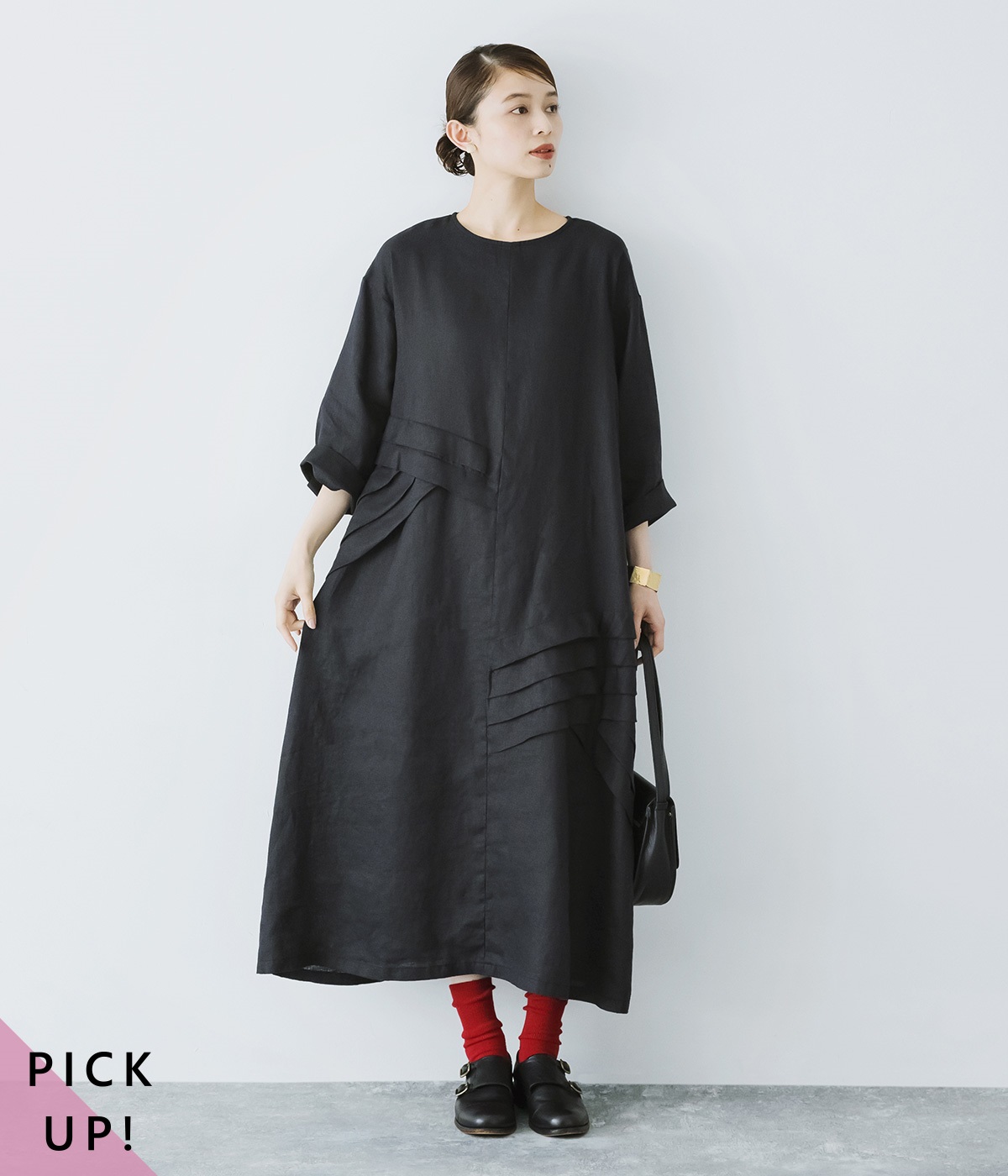 14番手リネン　タックデザインワンピース(ブラック-ONESIZE)