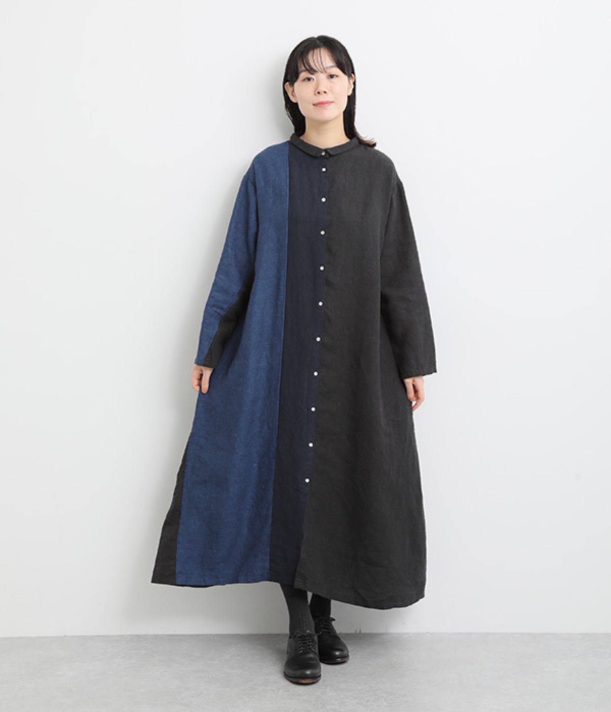 9番手リネン　チビ襟配色切り替えワンピース(ブラック×ネイビー×インディゴ-ONESIZE)