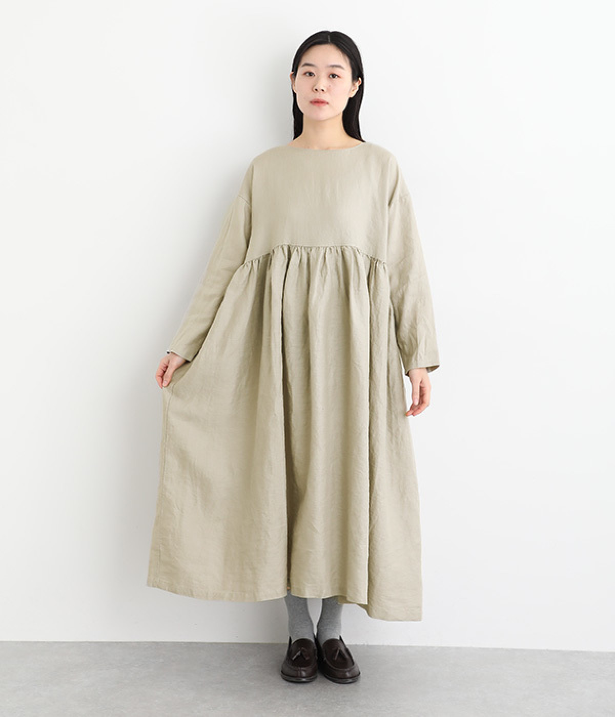 ウエスト切り替えギャザーワンピース(ベージュ-ONESIZE)