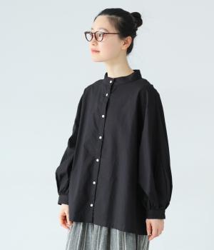 コットンリネンボリューム袖前あきブラウス(ブラック-F)