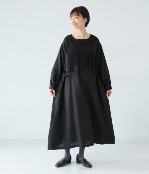 14番手リネン重ね風ピンタックワンピース(ブラック-F)