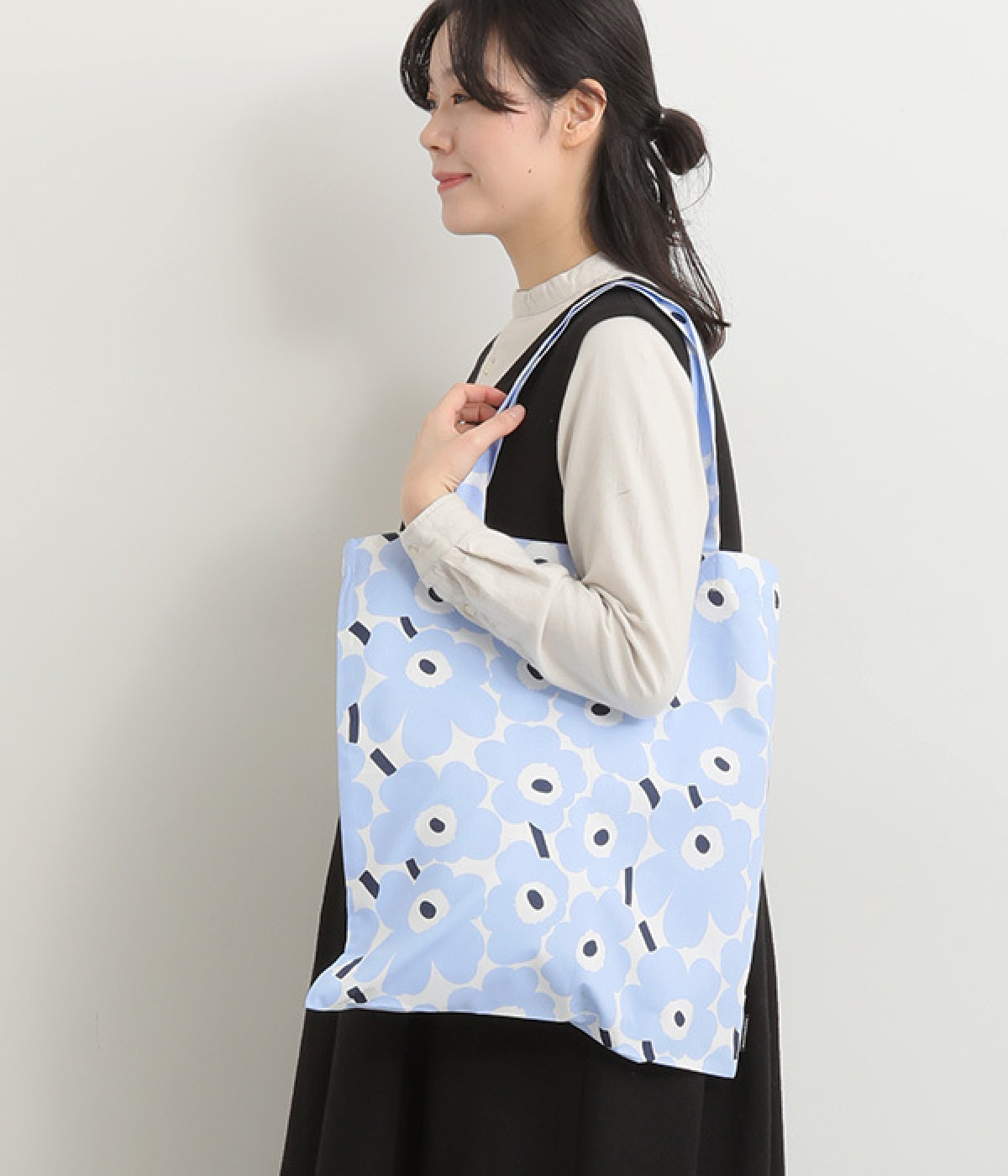 【アジア限定】Mini Unikko トートバッグ(ライトブルー-ONESIZE)