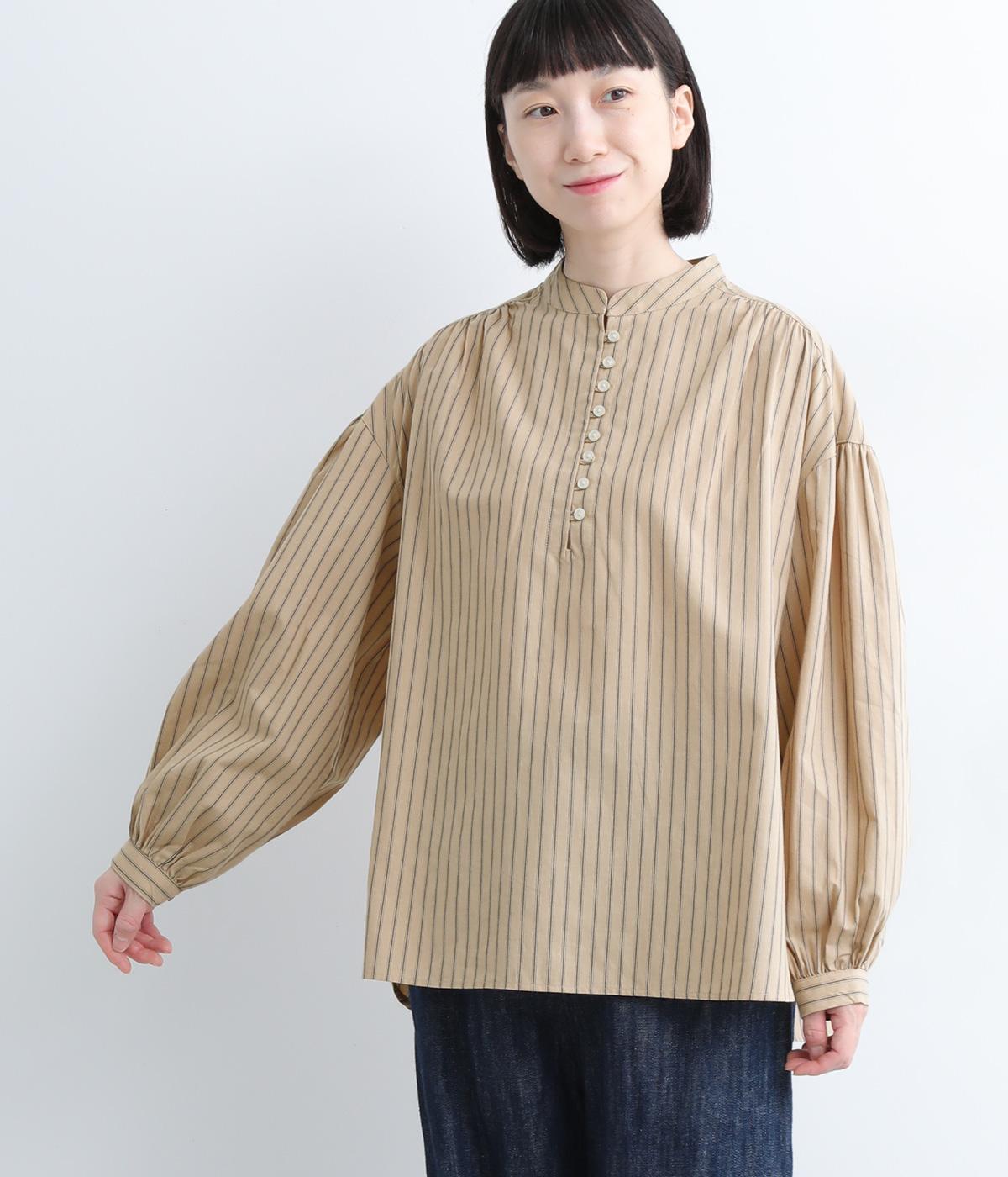 平織コットン微起毛　マオカラー釦プルオーバー(ベージュ×ネイビー-M)