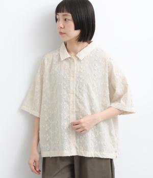 大人のときめきフラワーハーフスリーブシャツ