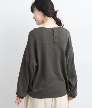 360度かわいいバックヘンリー長袖Tシャツ（スミクロ・L）