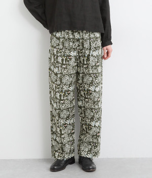 LIBERTYPRINTタックギャザーパンツ(ブラック-ONESIZE)