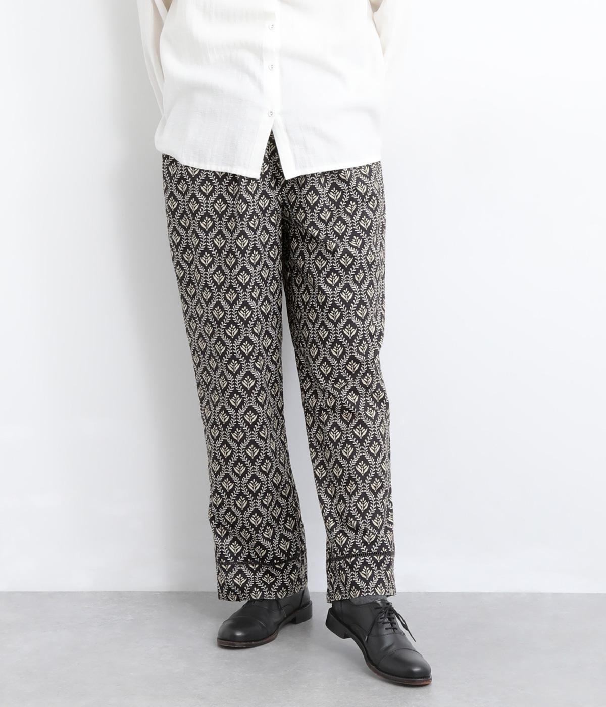 コットンツタ柄裾ハシゴレースパンツ(チャコール-F)