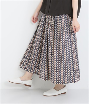 LIBERTYタナローンタックギャザースカート(ネイビー×PaulyParrotBlotch-ONESIZE)