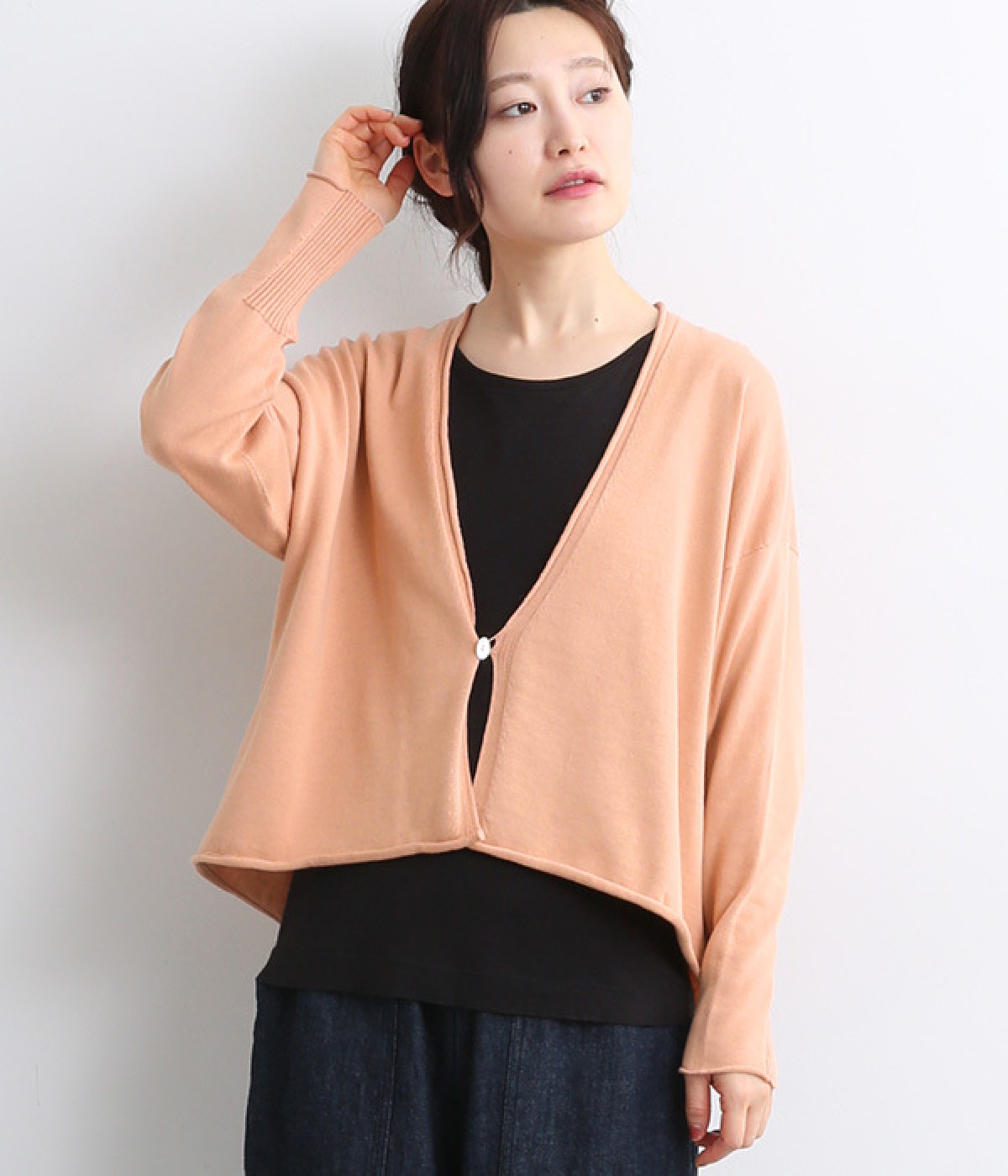 オーガニックフィールドコットンVネックカーディガン(サーモン-ONESIZE)