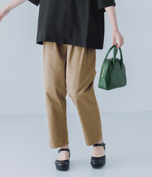 2タックゆったりチノパンツ(カーキブラウン-ONESIZE)