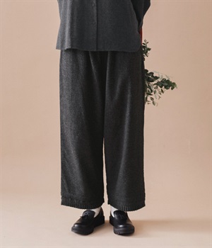 コットンウール起毛 裾プリーツパンツ(チャコール-L)