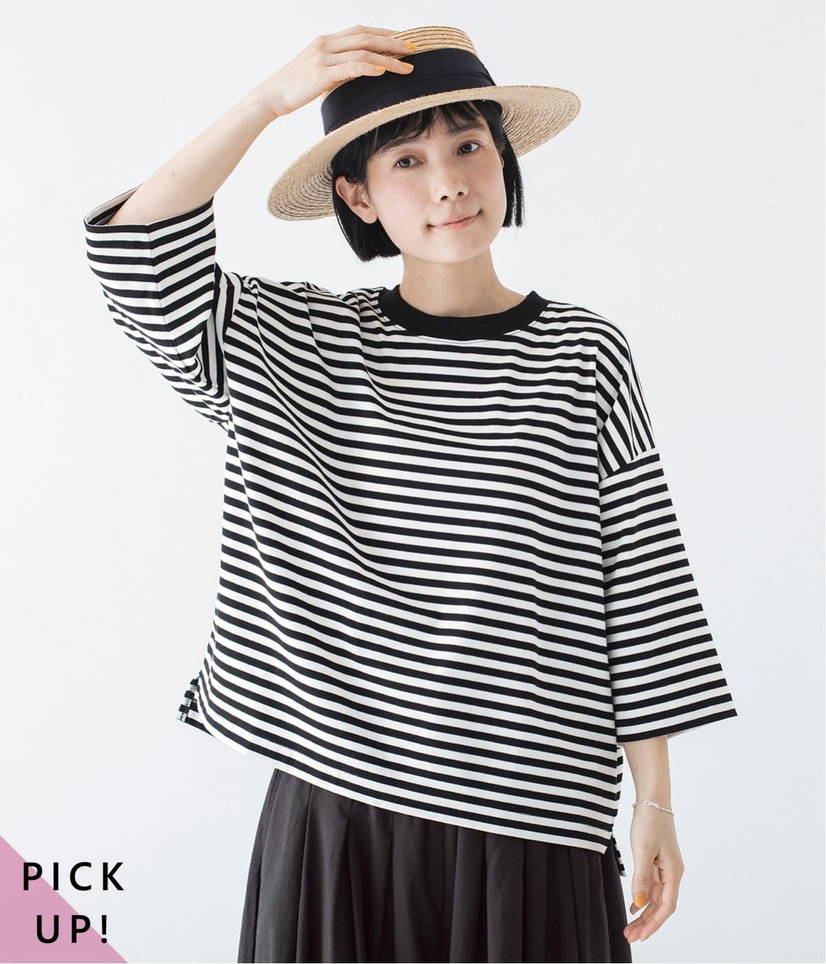 1枚で着映えるワイドプルオーバー(オフホワイト×ブラック-ONESIZE)